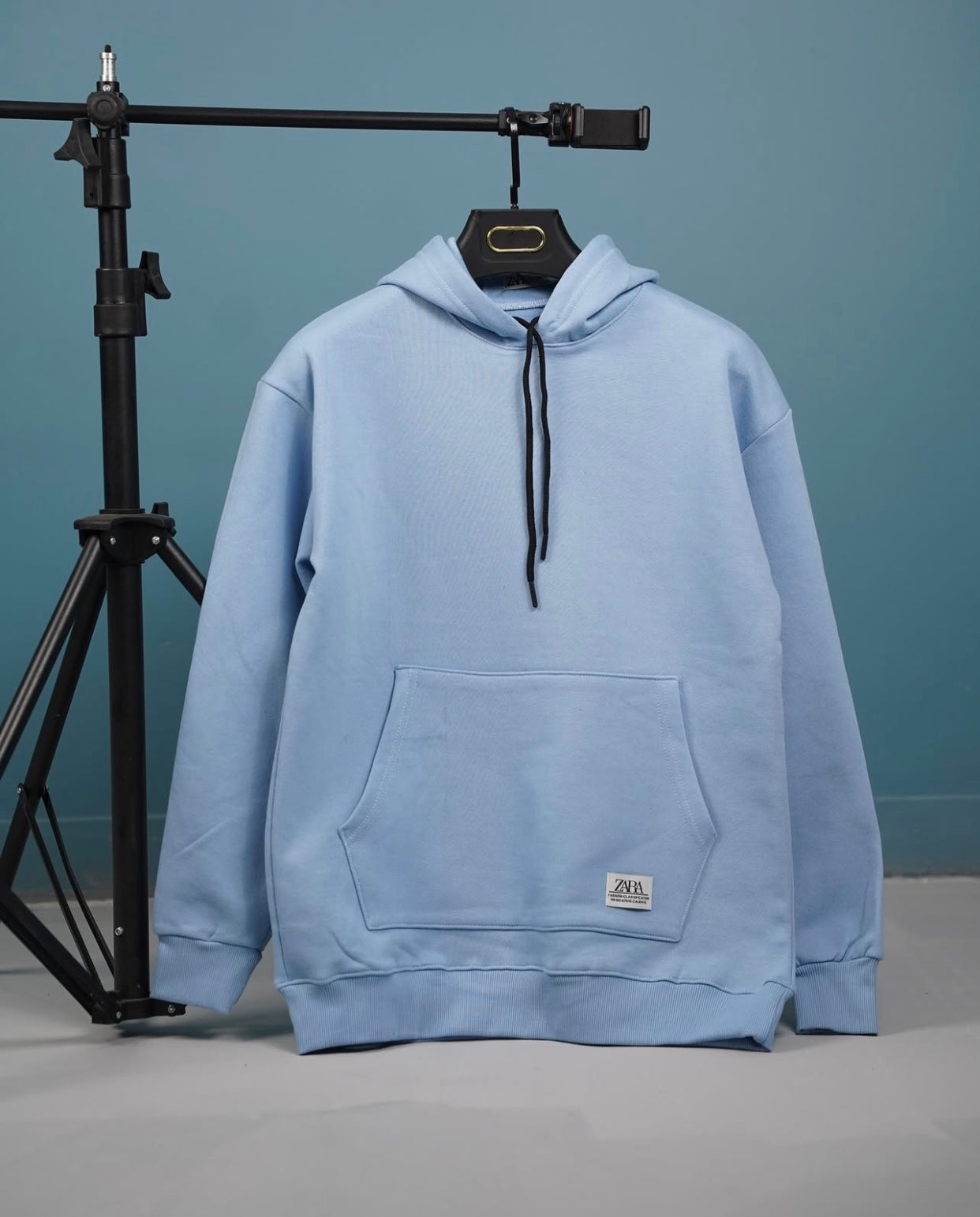 Zara Men's Hoodie - Casual Style