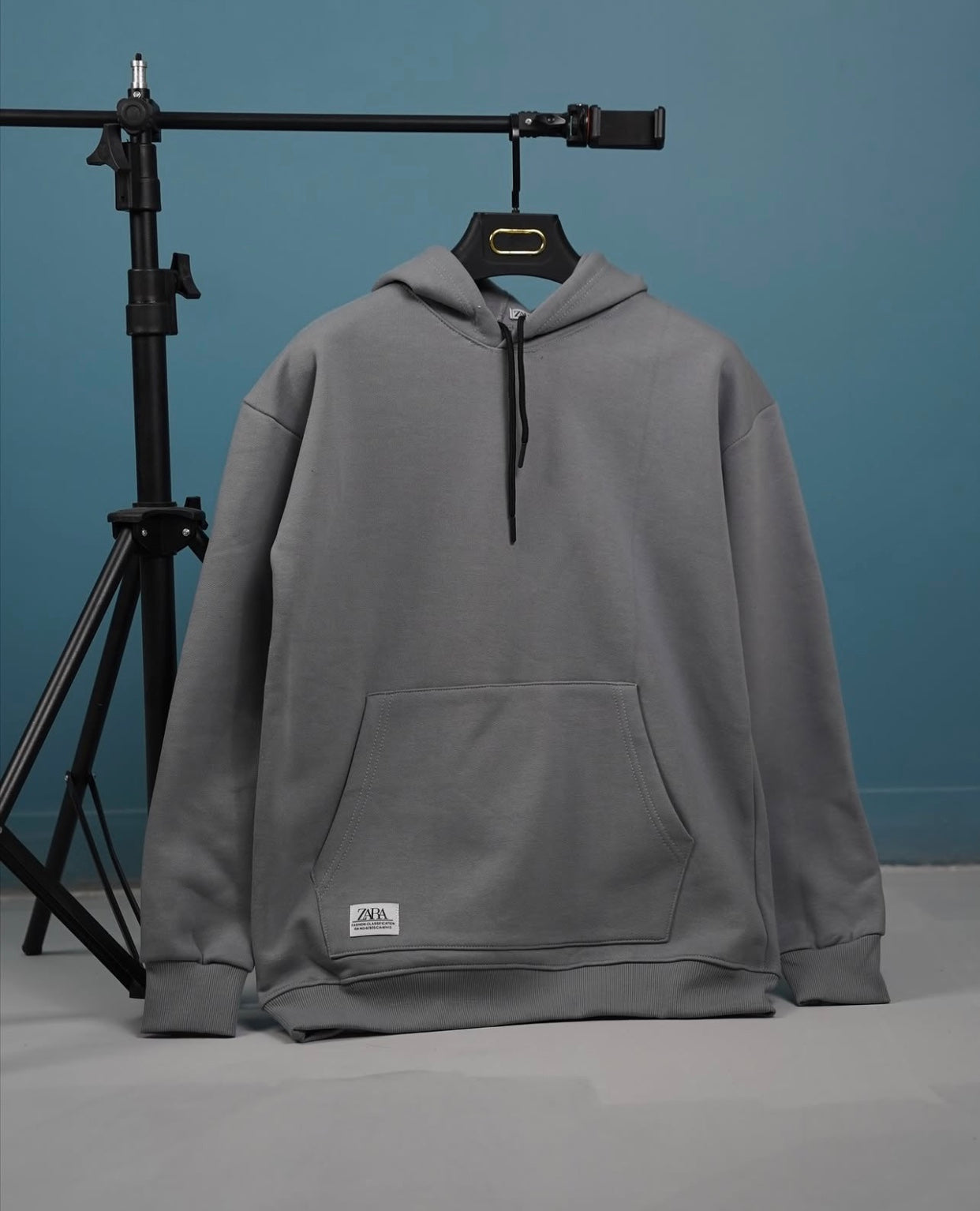 Zara Men's Hoodie - Casual Style