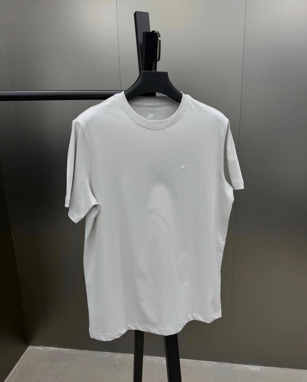 Nike T-Shirt - Classic Style