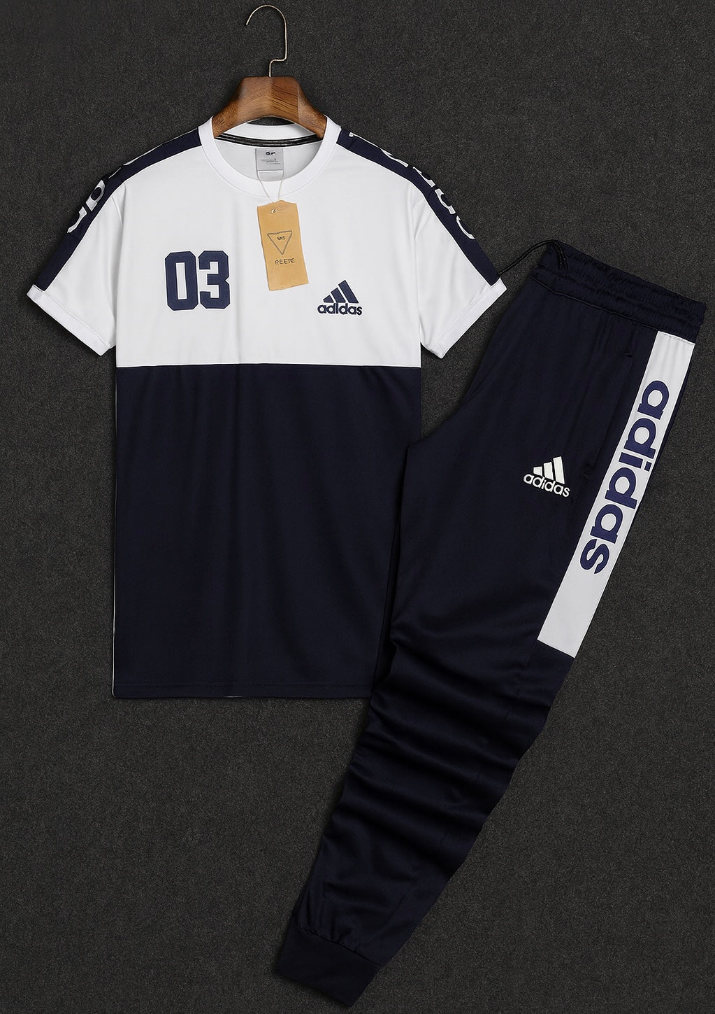 Men’s Two-Tone Tracksuit Set – Round Neck Top & Jogger Pants