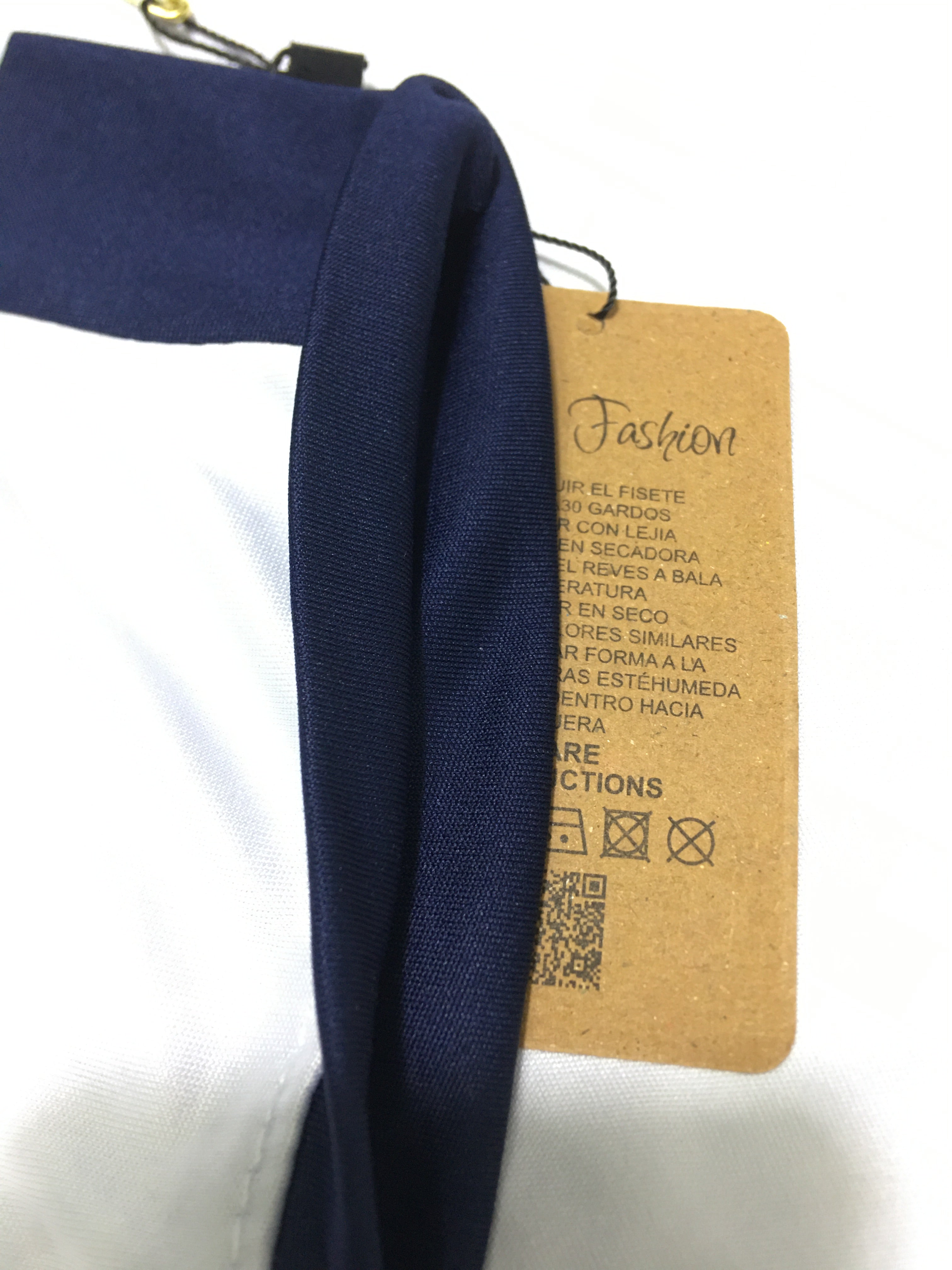 Men’s Two-Tone Tracksuit Set – Round Neck Top & Jogger Pants